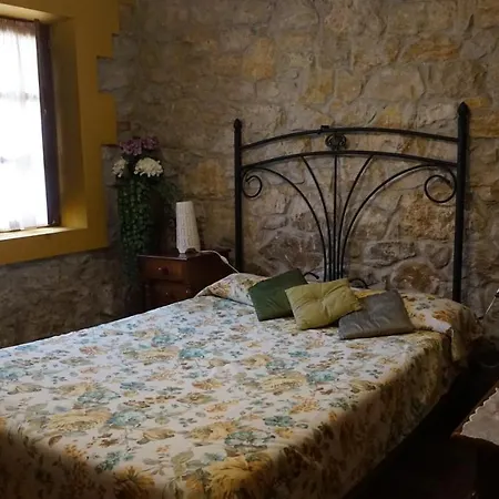 Viviendas Rurales Las Calderas Santillana del Mar Esterno foto