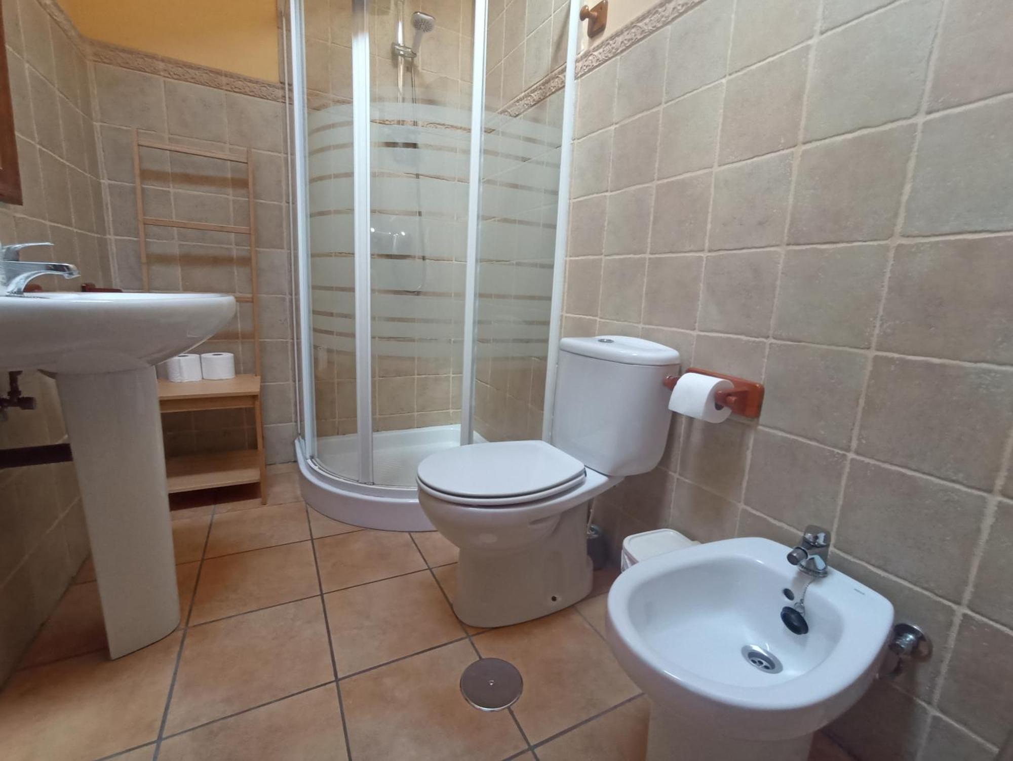 Viviendas Rurales Calderas Apartment